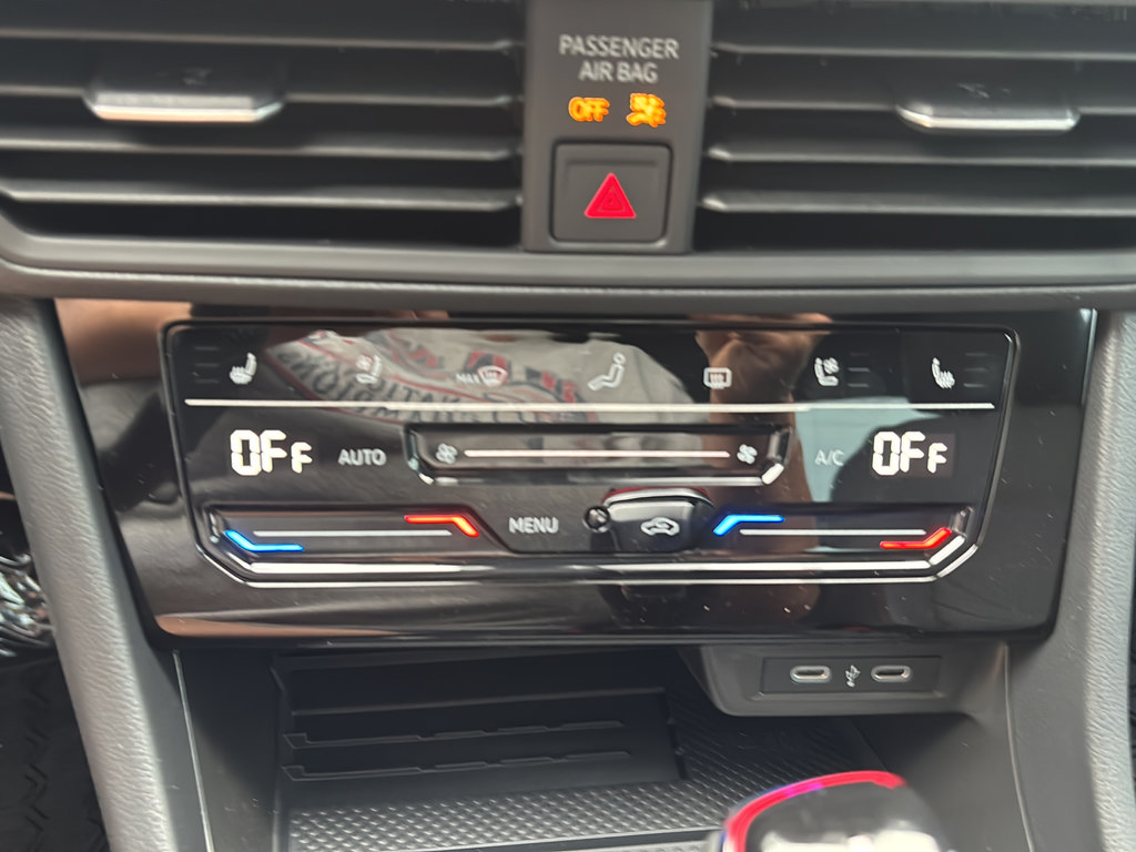 New 2026 Volkswagen Jetta GLI Autobahn FWD image 25