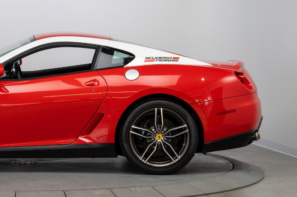 Used 2011 Ferrari 599 GTB Fiorano image 76