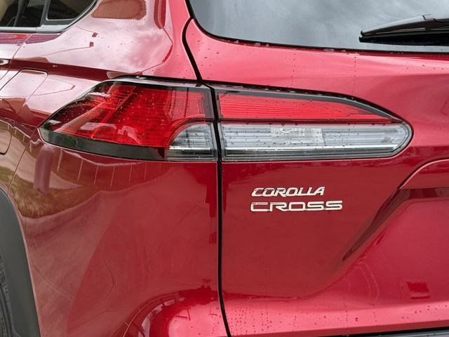 New 2026 Toyota Corolla Cross XLE w/ Convenience Package FWD image 6
