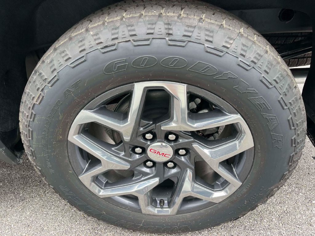 New 2026 GMC Sierra 1500 SLT w/ SLT Premium Package AWD/4WD image 12