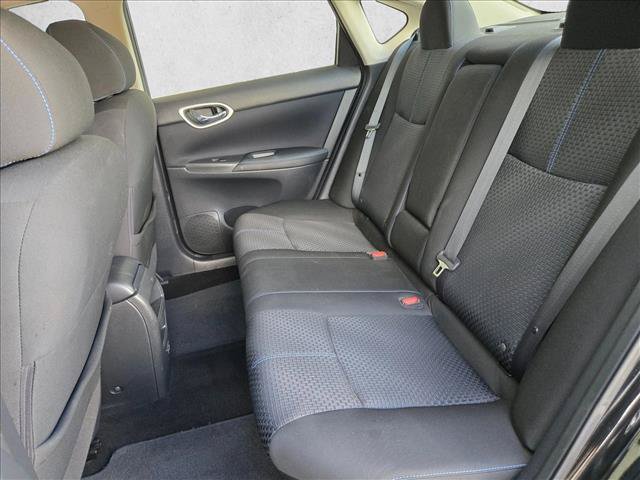 Used 2018 Nissan Sentra SR w/ Technology Package FWD image 8