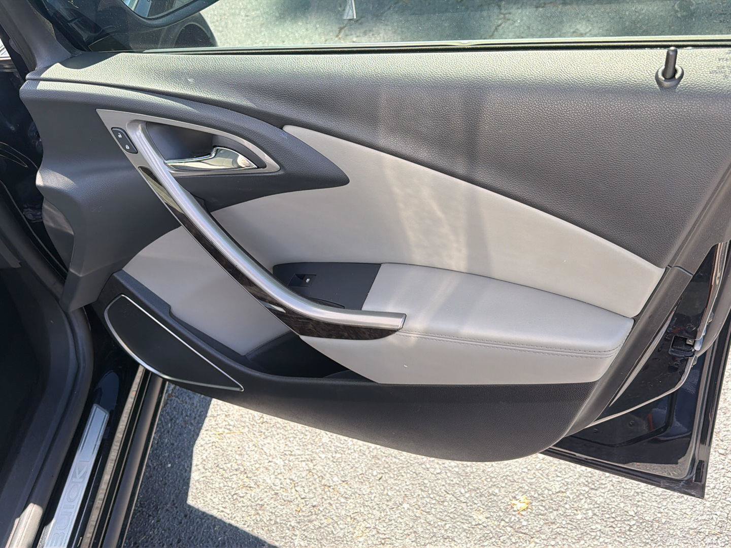 Used 2016 Buick Verano FWD image 14