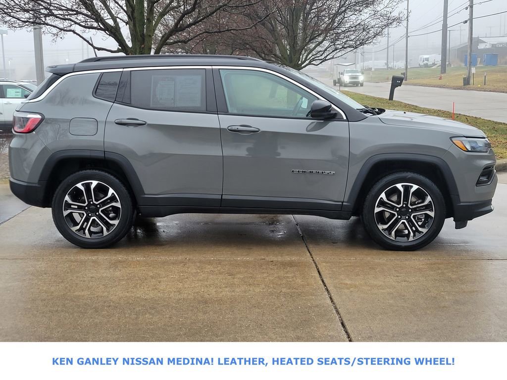 Used 2023 Jeep Compass Limited image 2