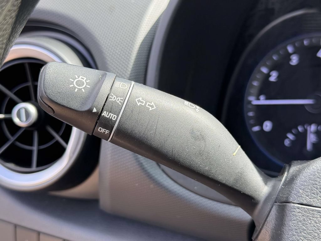 Certified 2023 Hyundai Kona SE AWD/4WD image 22