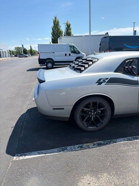 Used 2022 Dodge Challenger R/T w/ Blacktop Package RWD image 4