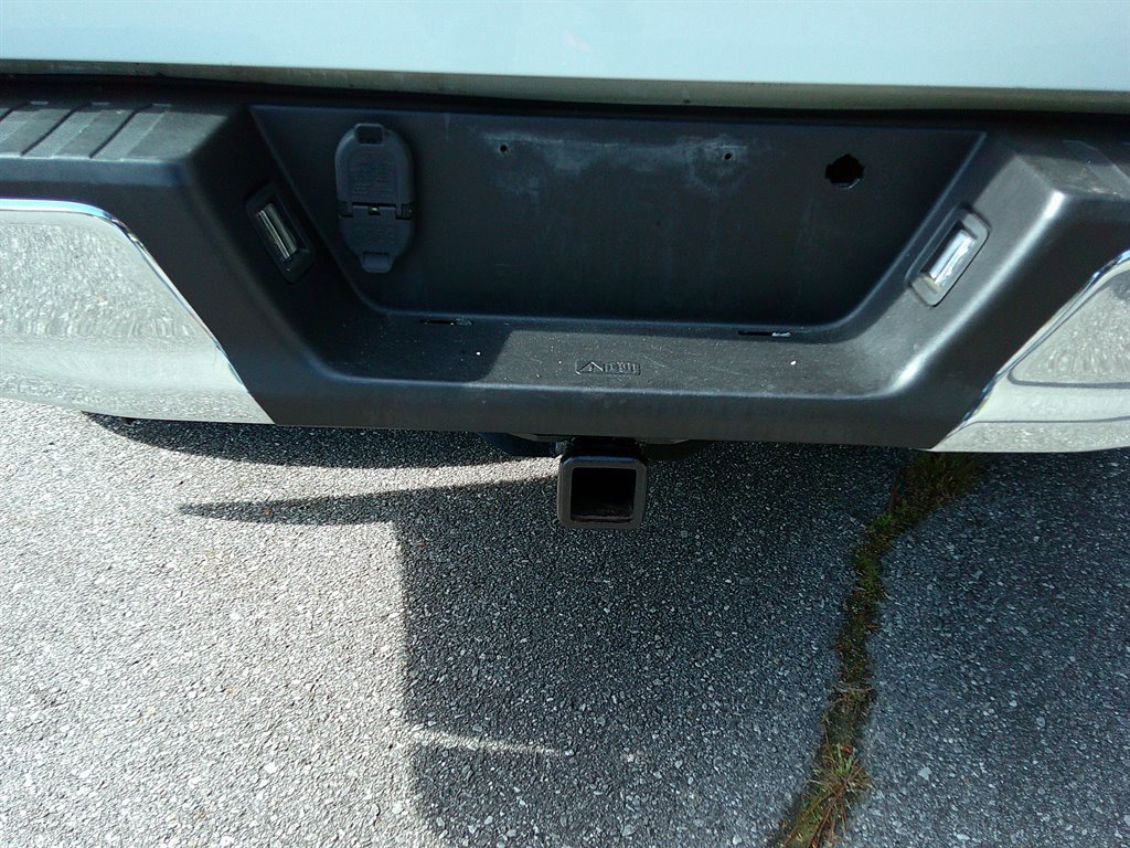 Used 2018 Ford F150 Lariat AWD/4WD image 7