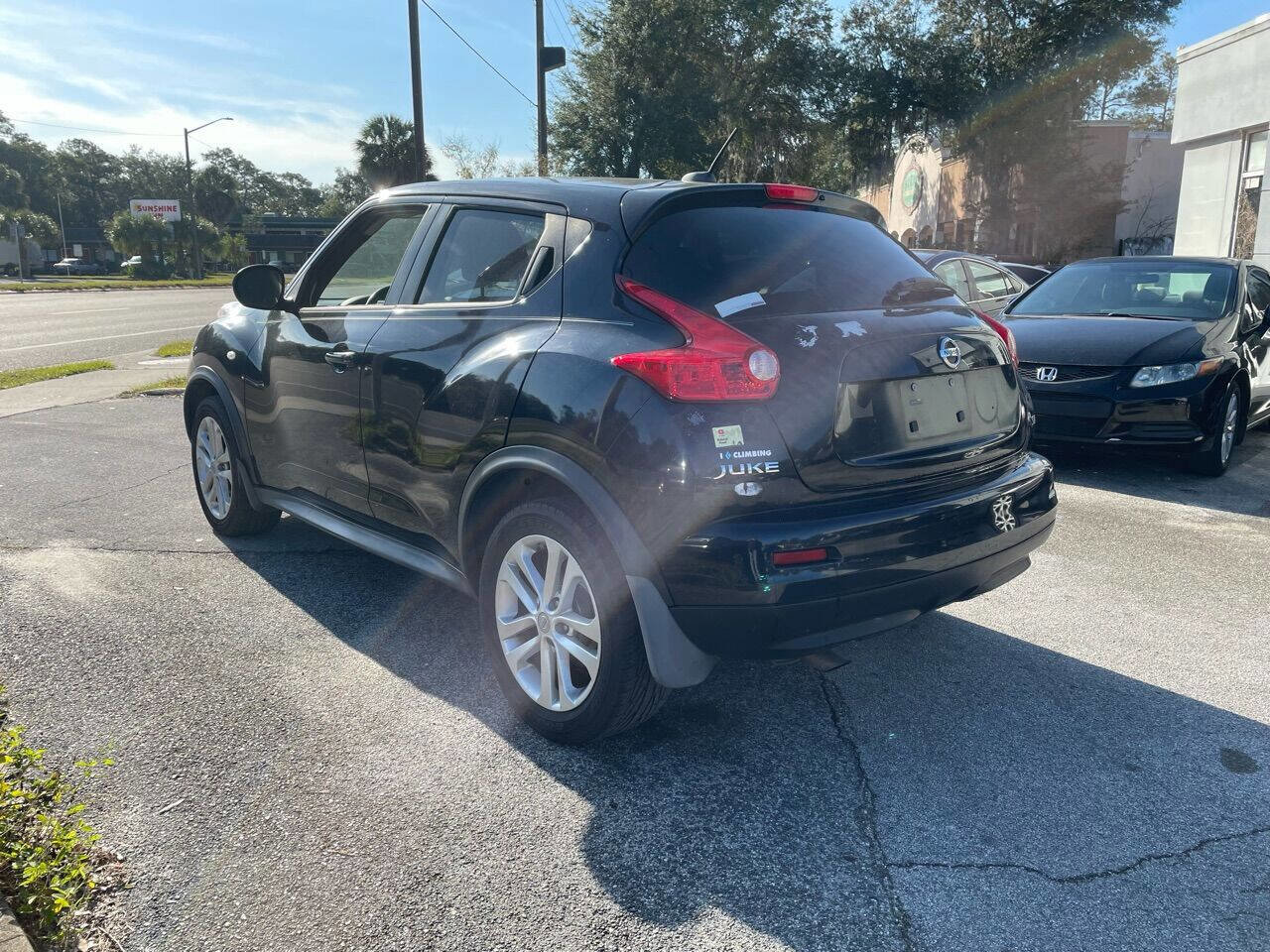 Used 2011 Nissan Juke SV image 8