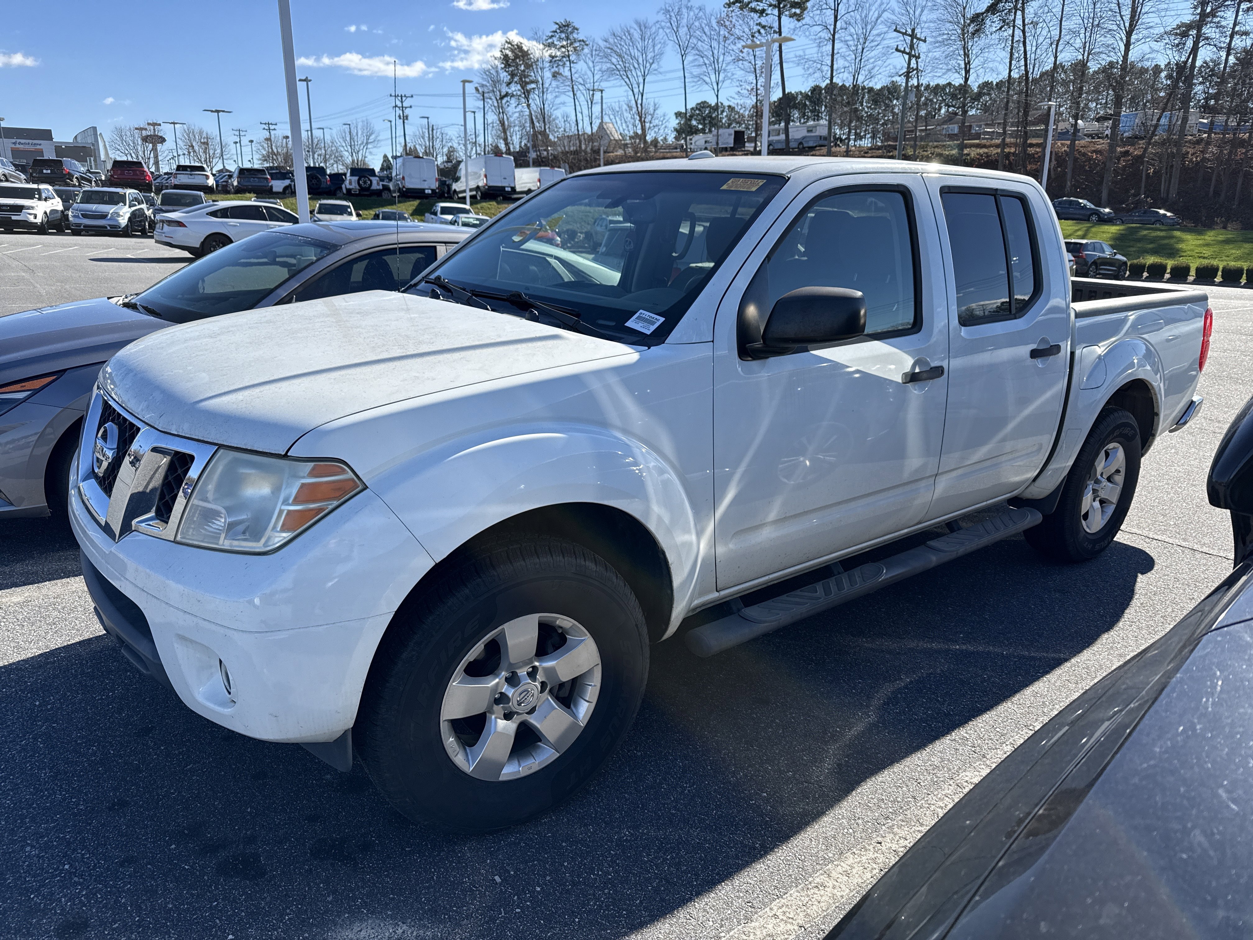Used 2013 Nissan Frontier SV w/ SV Value Truck Pkg image 5