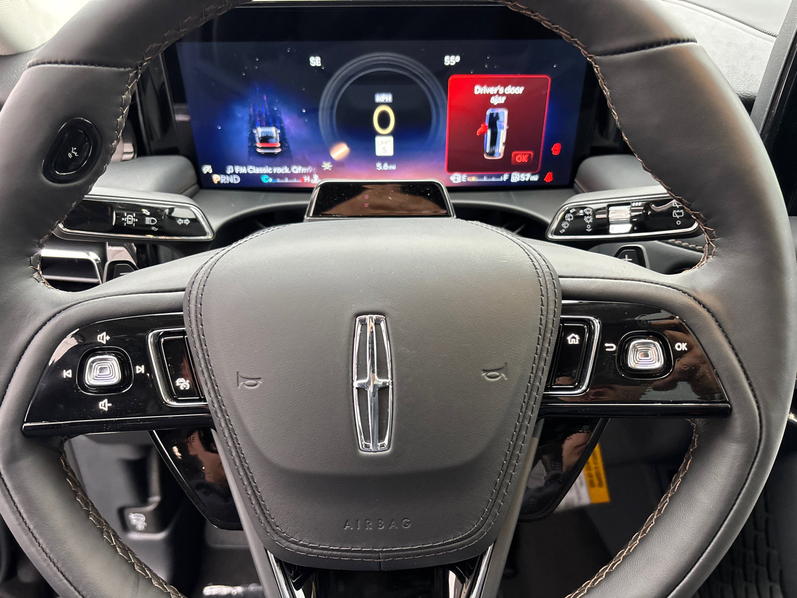 New 2026 Lincoln Aviator Reserve image 18