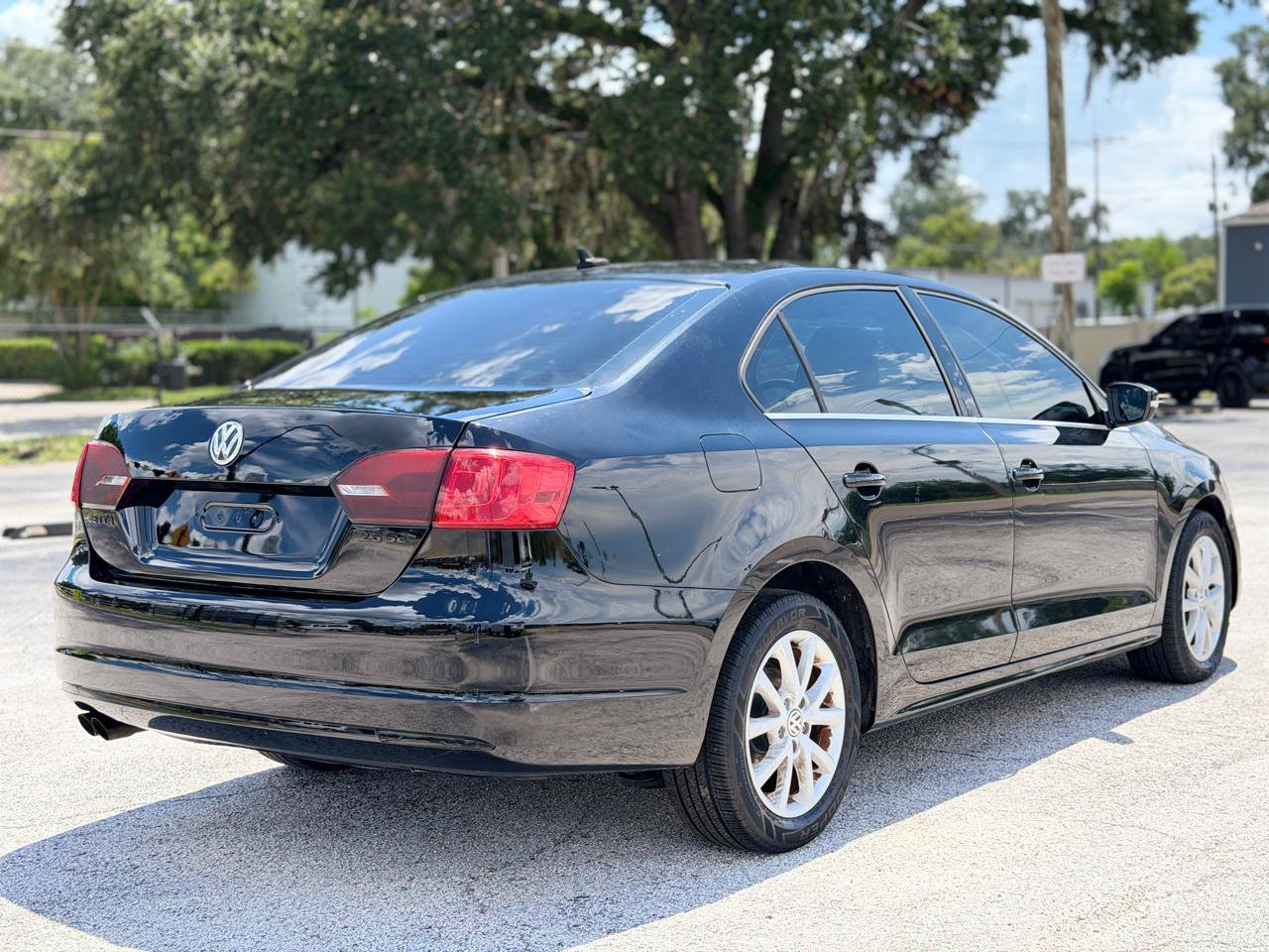 Used 2013 Volkswagen Jetta SE FWD image 5