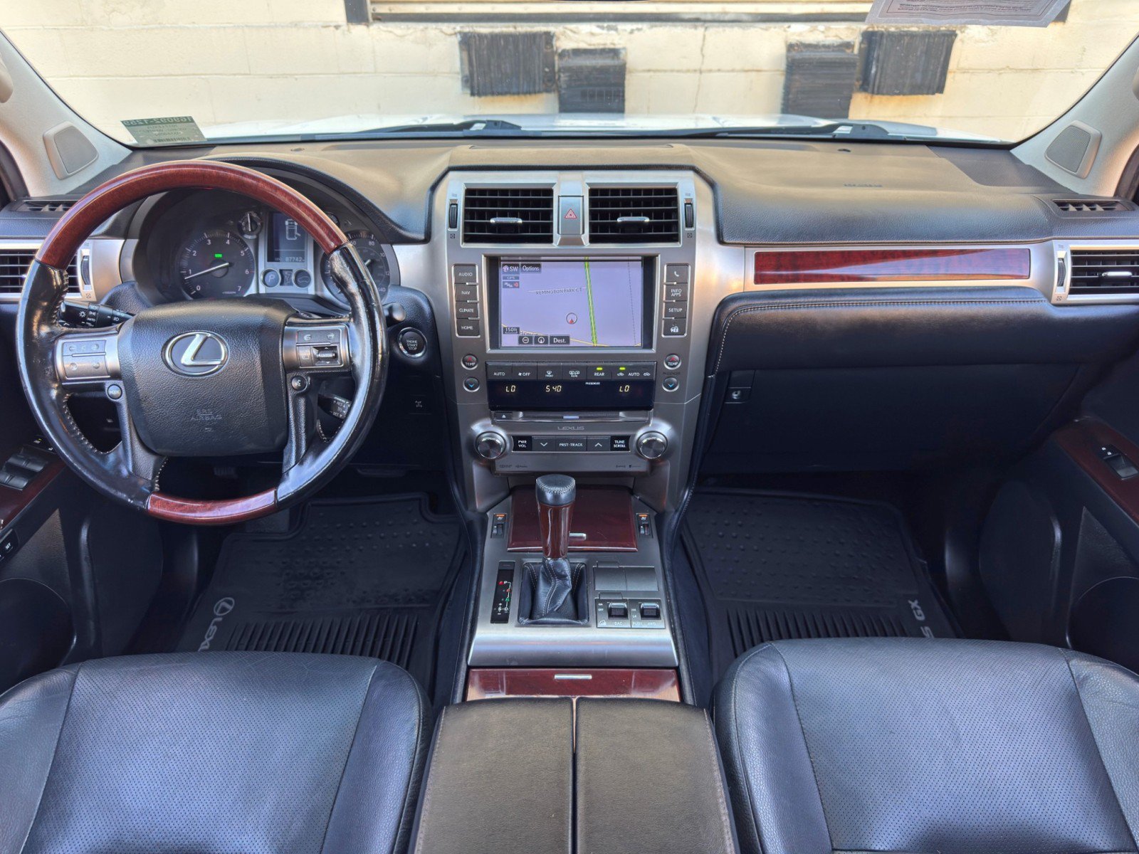 Used 2017 Lexus GX 460 Premium AWD/4WD image 12