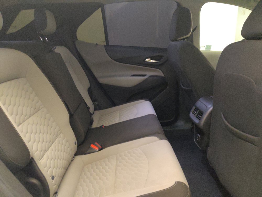 Used 2020 Chevrolet Equinox LS w/ LS Convenience Package FWD image 19