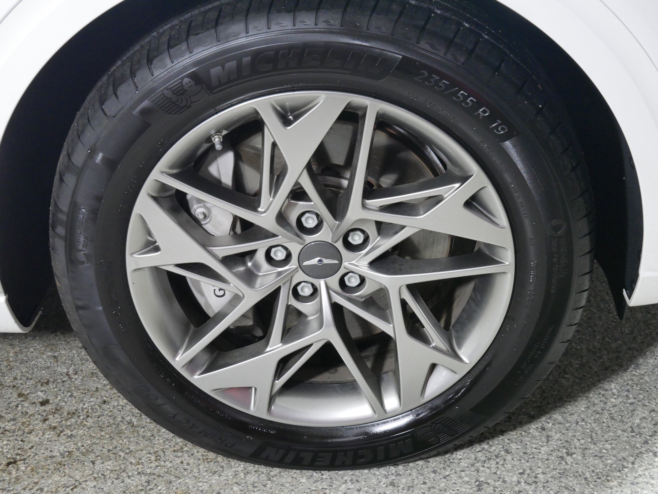 Used 2025 Genesis GV70 2.5T w/ Select Package AWD/4WD image 15