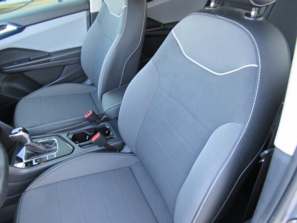 Used 2024 Volkswagen Taos SE FWD image 15