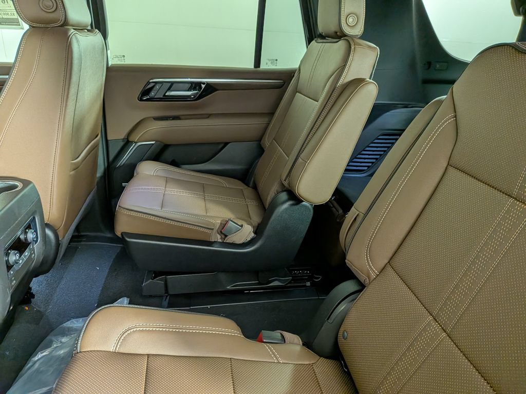 New 2026 Chevrolet Tahoe High Country AWD/4WD image 34