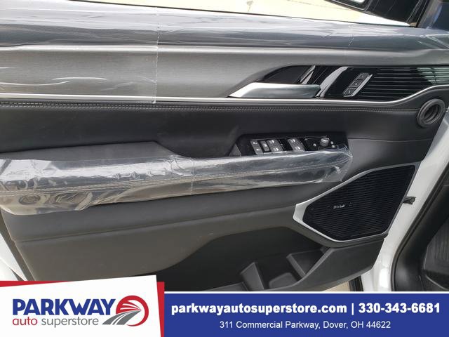 New 2026 Jeep Grand Wagoneer Limited w/ Premium Group II AWD/4WD image 15