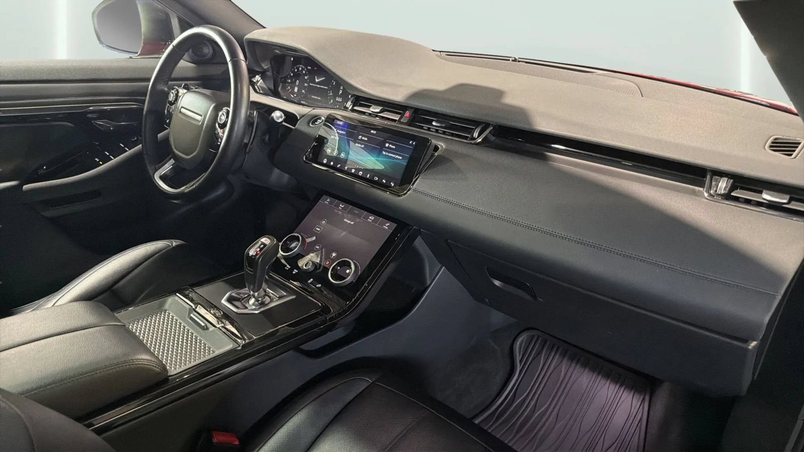 Used 2020 Land Rover Range Rover Evoque R-Dynamic SE AWD/4WD image 64