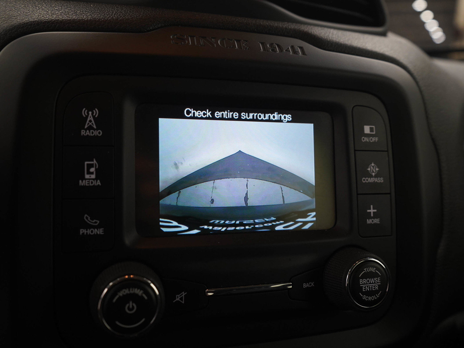 Used 2015 Jeep Renegade Limited AWD/4WD image 28