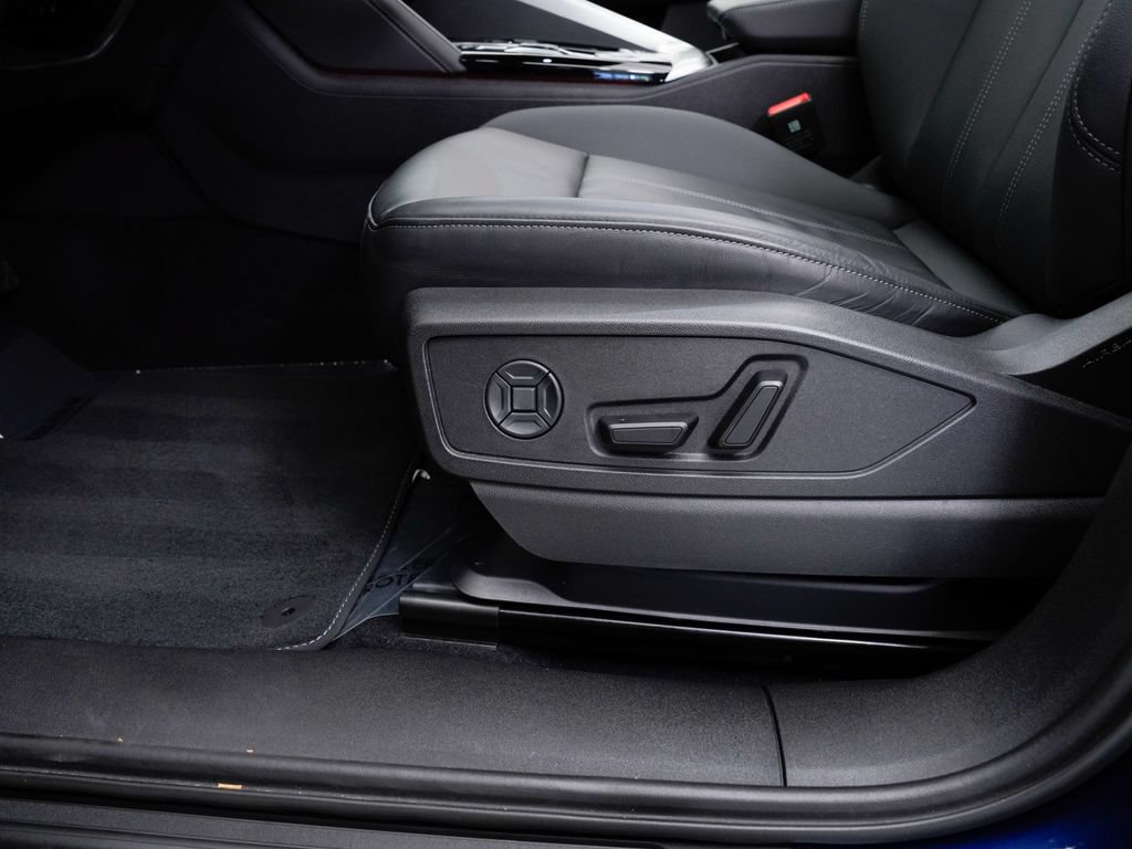 Certified 2025 Audi Q5 Premium w/ Premium Plus AWD/4WD image 10