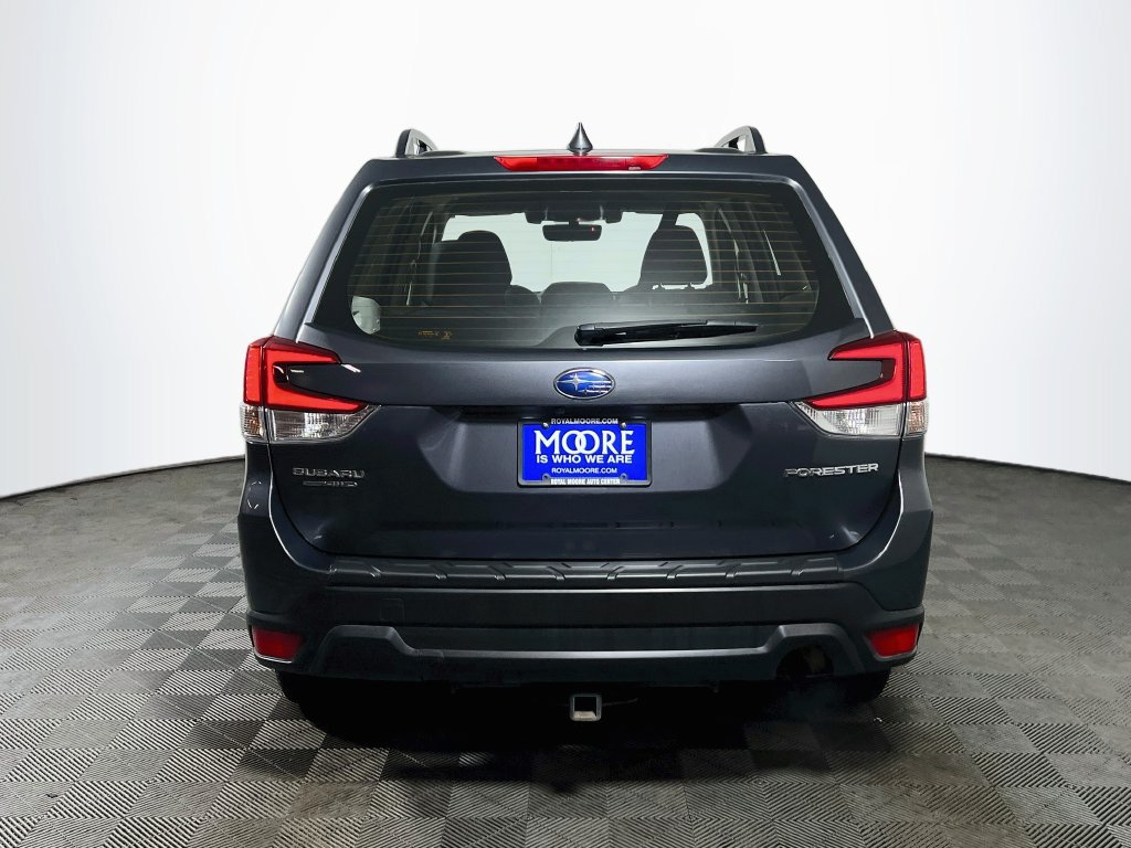 Used 2021 Subaru Forester AWD/4WD image 6