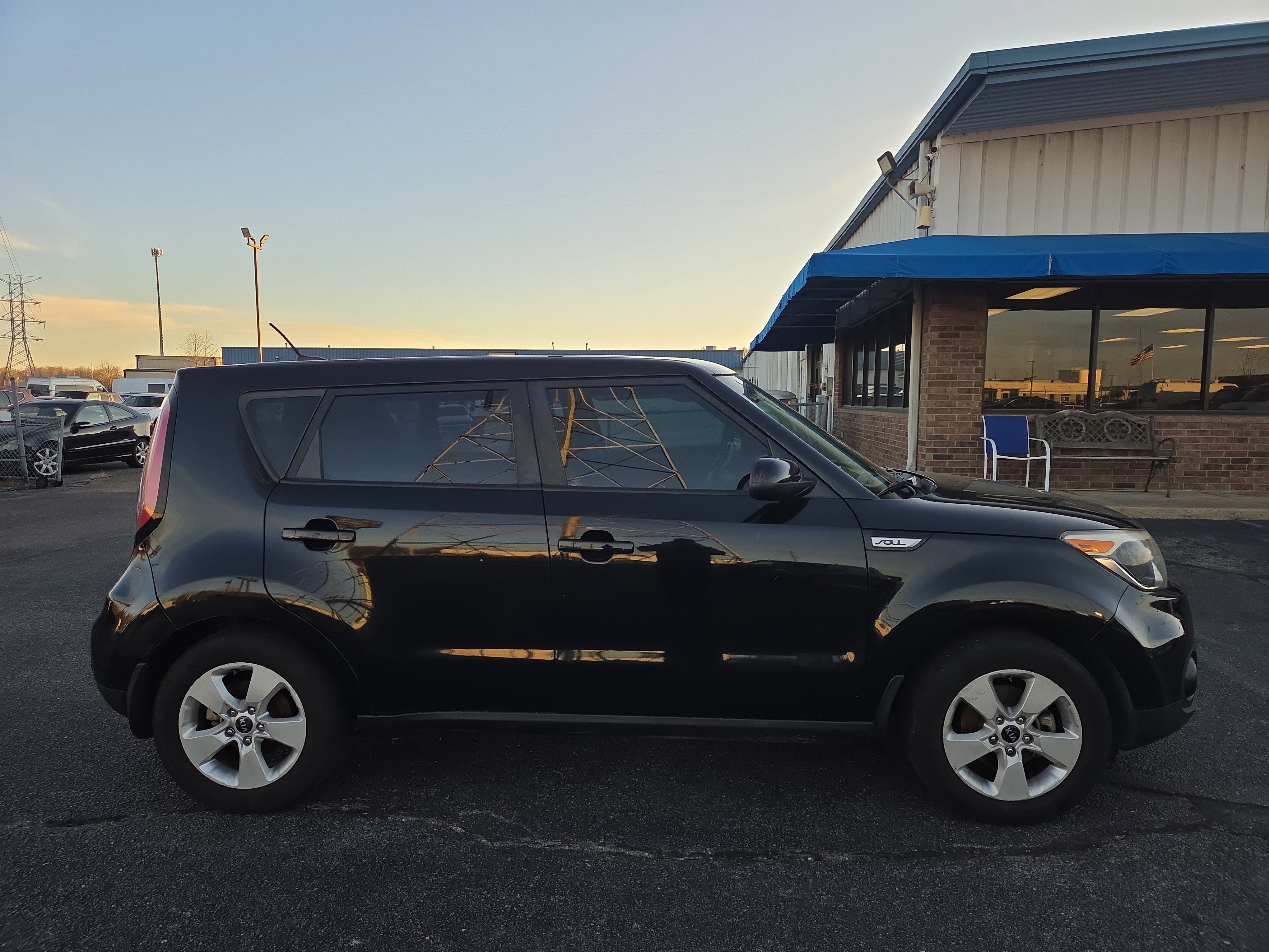 Used 2018 Kia Soul w/ Convenience Package image 6