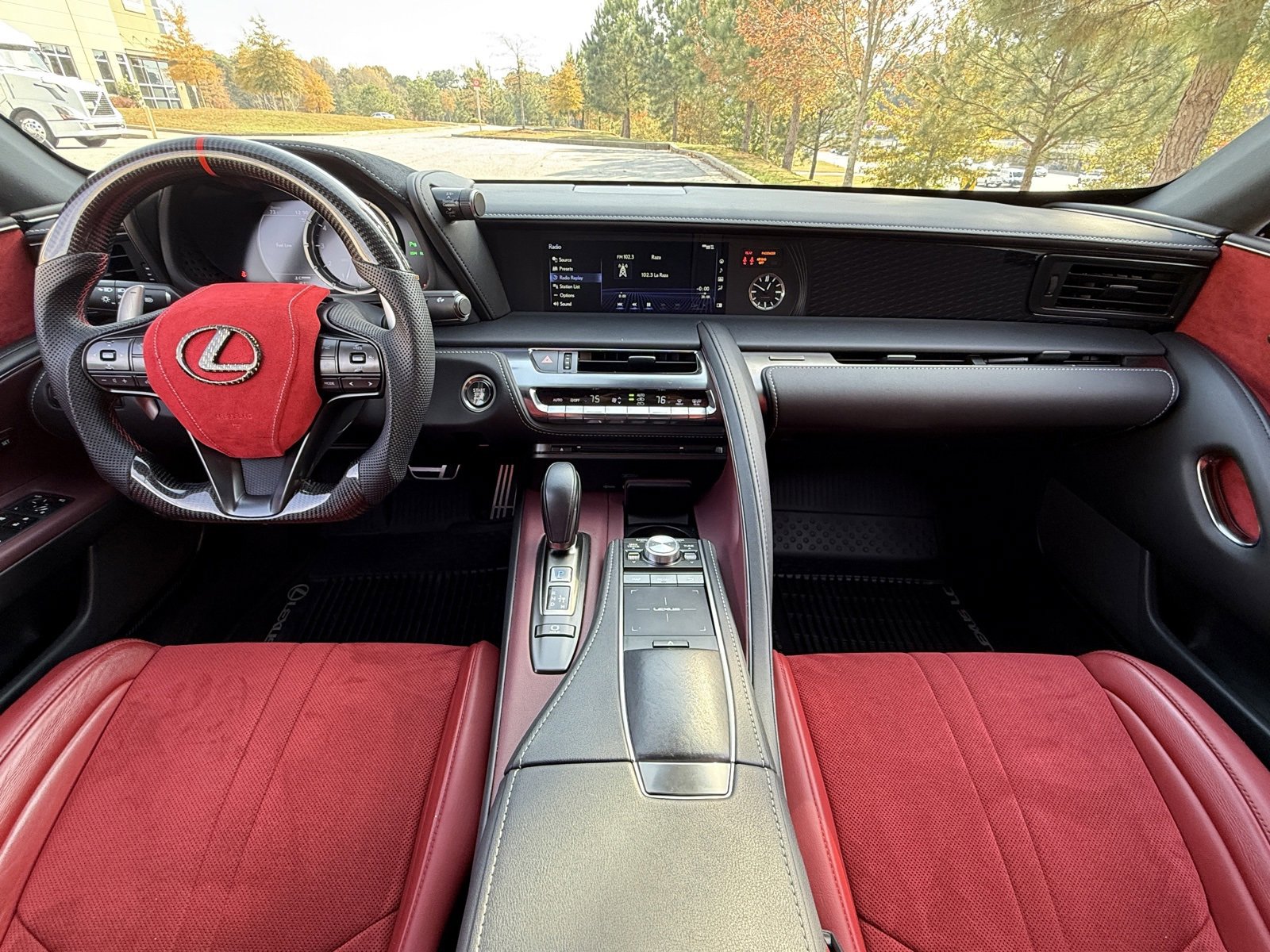 Used 2023 Lexus LC 500 Coupe w/ Sport Package image 22