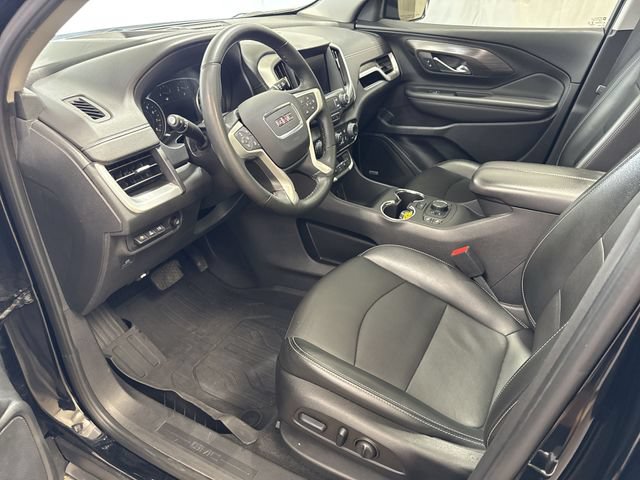 Used 2023 GMC Terrain SLT w/ Infotainment Package II AWD/4WD image 12