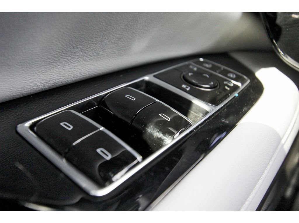 New 2026 Cadillac Optiq Sport 1 image 14