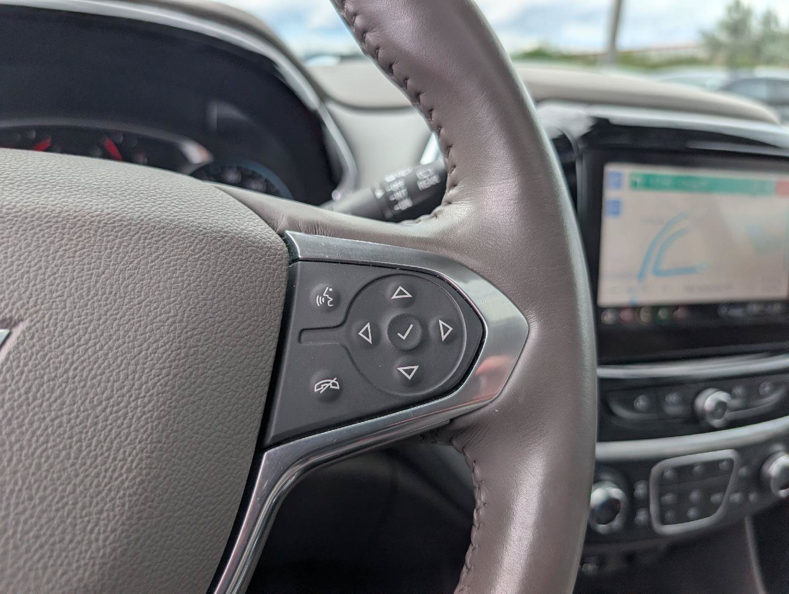 Used 2020 Chevrolet Traverse Premier AWD/4WD image 14