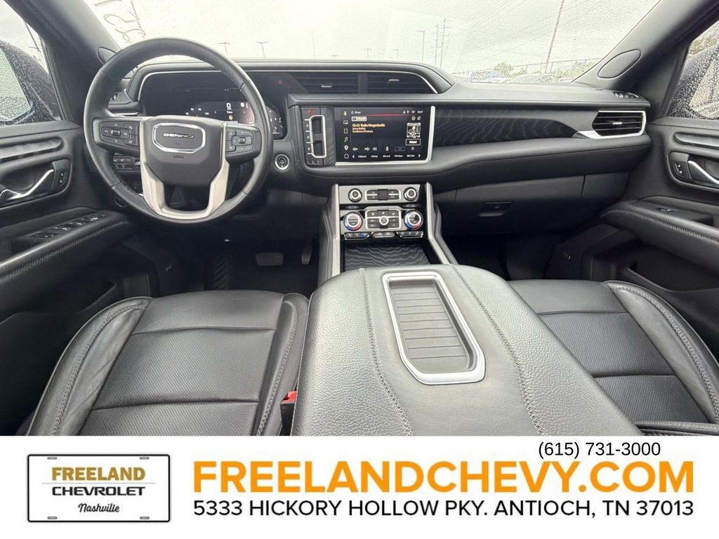 Used 2023 GMC Yukon XL Denali AWD/4WD image 20