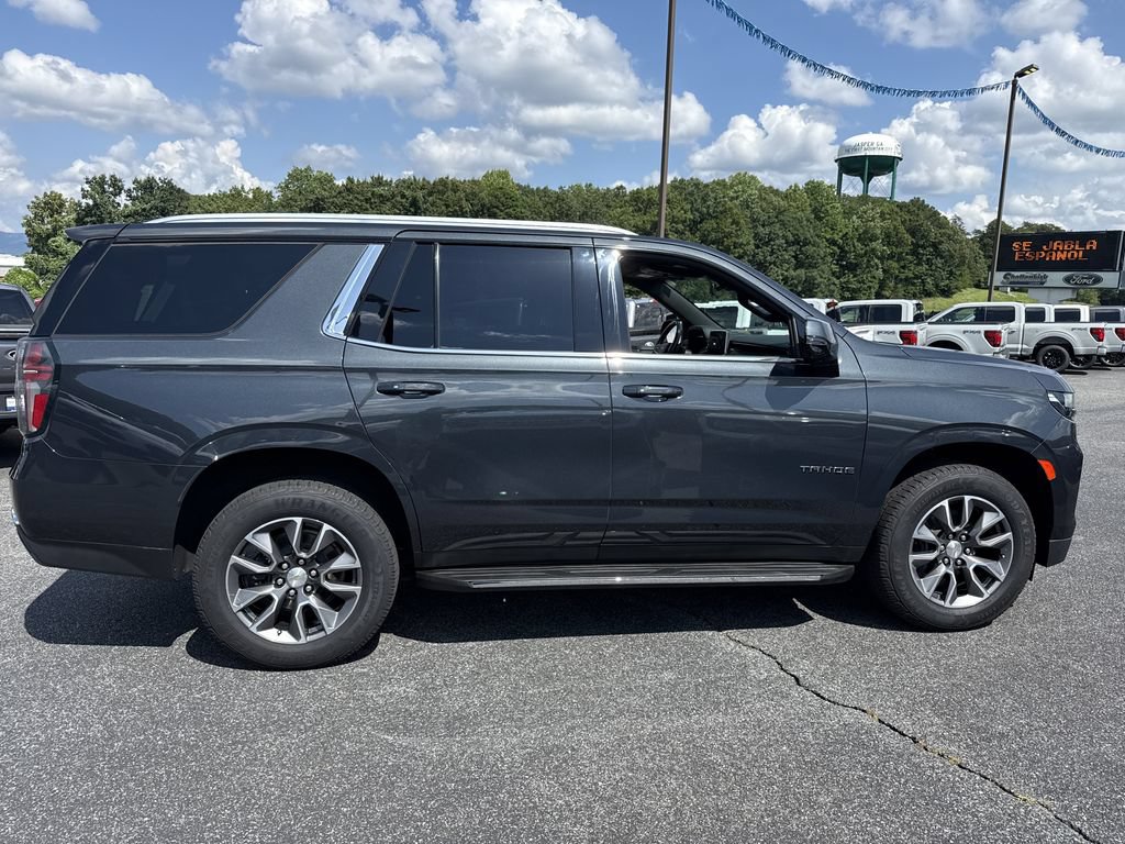 Used 2022 Chevrolet Tahoe LT w/ LT Signature Package AWD/4WD image 8