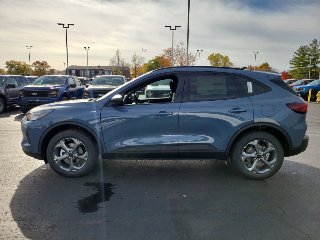 New 2026 Ford Escape ST-Line w/ Tech Pack #1 image 7
