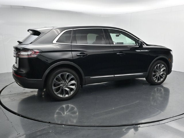 Used 2023 Lincoln Nautilus Reserve w/ Equipment Group 201A AWD/4WD image 10