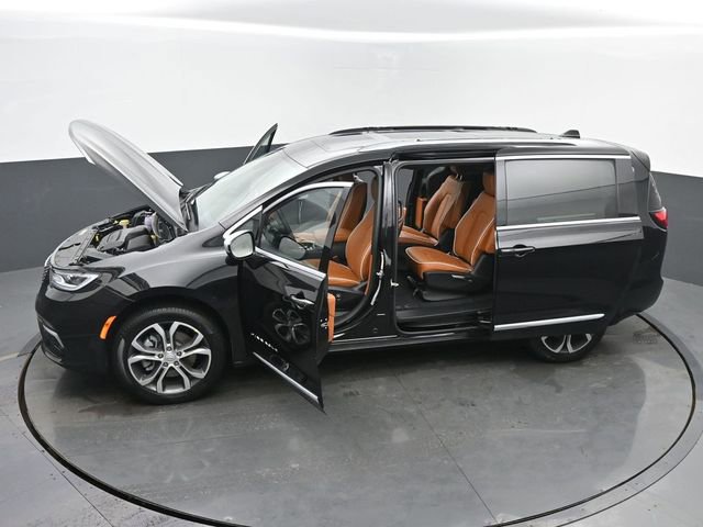 New 2026 Chrysler Pacifica Pinnacle image 63