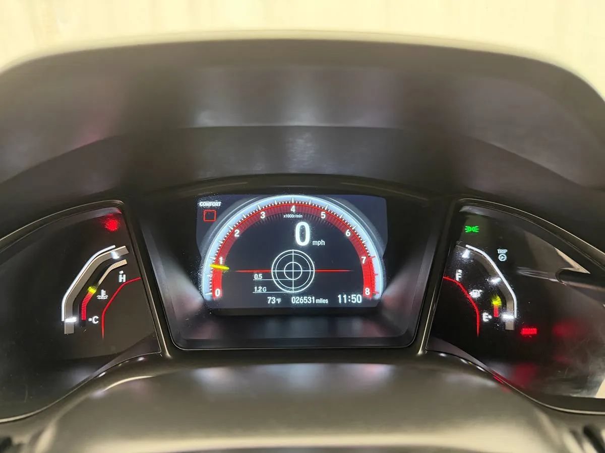 Used 2018 Honda Civic Type R image 16