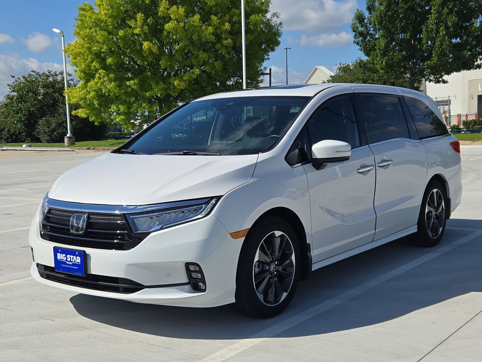 Certified 2024 Honda Odyssey Elite image 8
