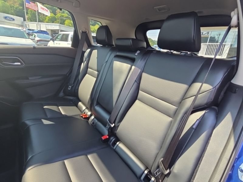 Used 2021 Nissan Rogue SV w/ Premium Package AWD/4WD image 21