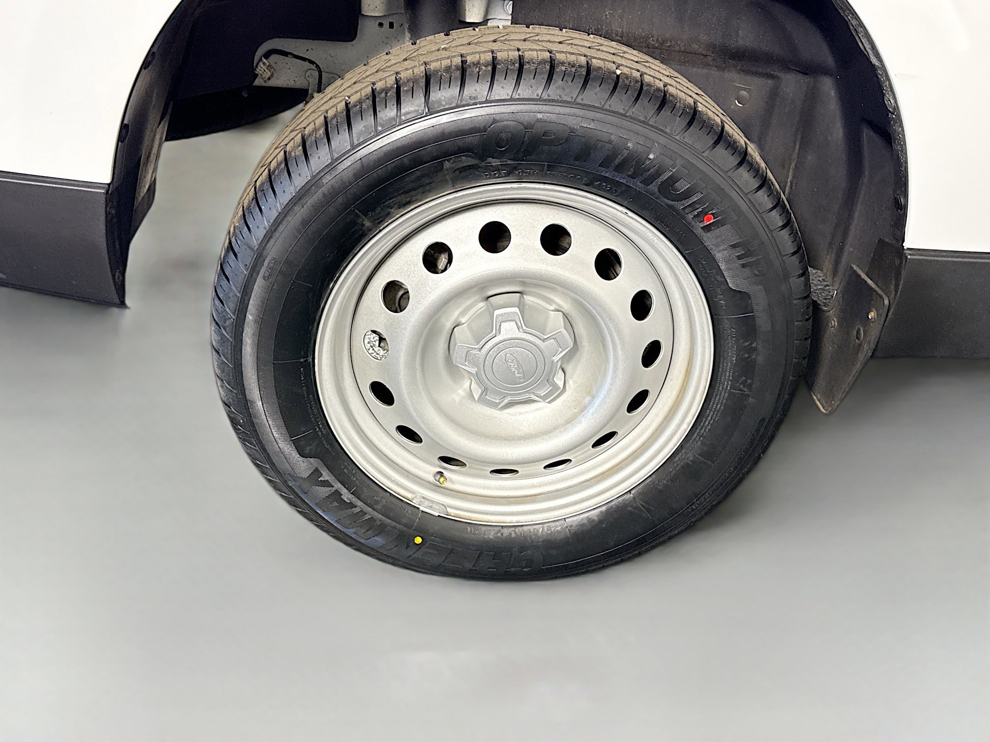 Used 2022 Ford Maverick XL image 32