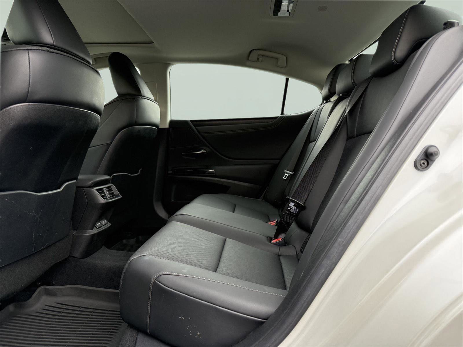 Used 2023 Lexus ES 350 ES 350 w/ Premium Package image 21