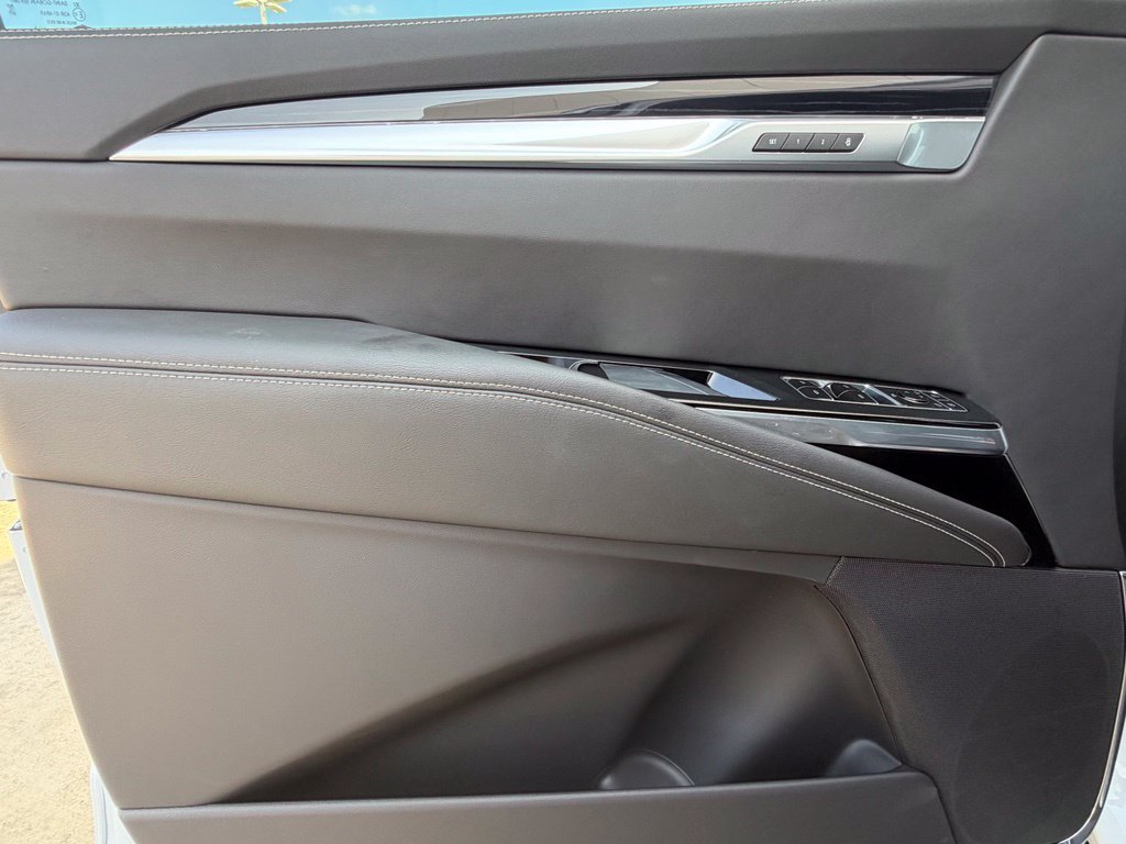 New 2026 Cadillac Escalade Sport w/ LPO, Floor Liner Package AWD/4WD image 17