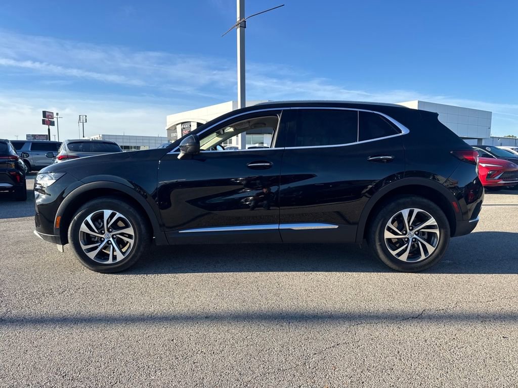 Used 2023 Buick Envision Essence image 3