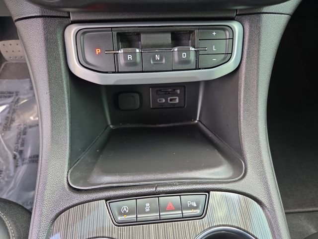 Used 2022 GMC Acadia SLT w/ Technology Package image 29