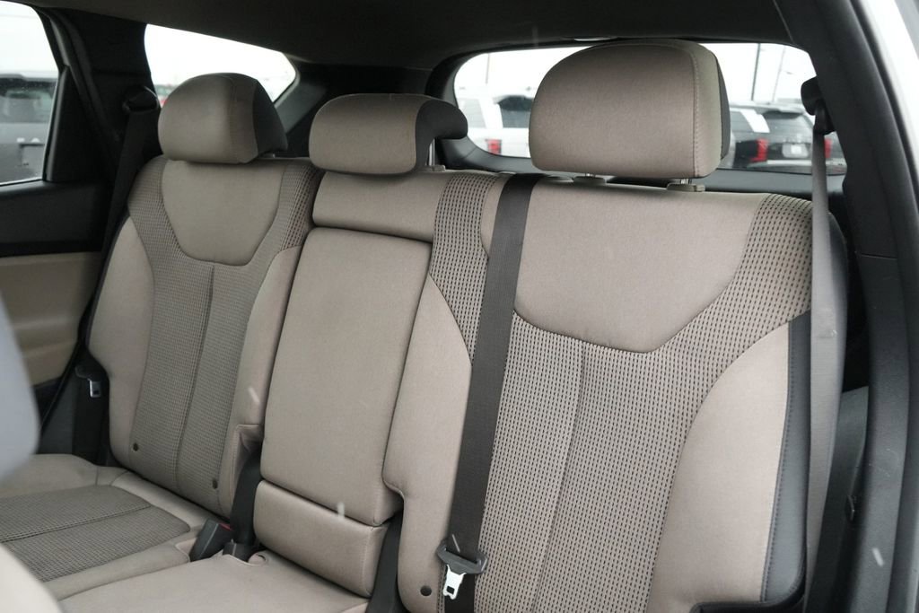 Used 2022 Hyundai Santa Fe SEL image 20