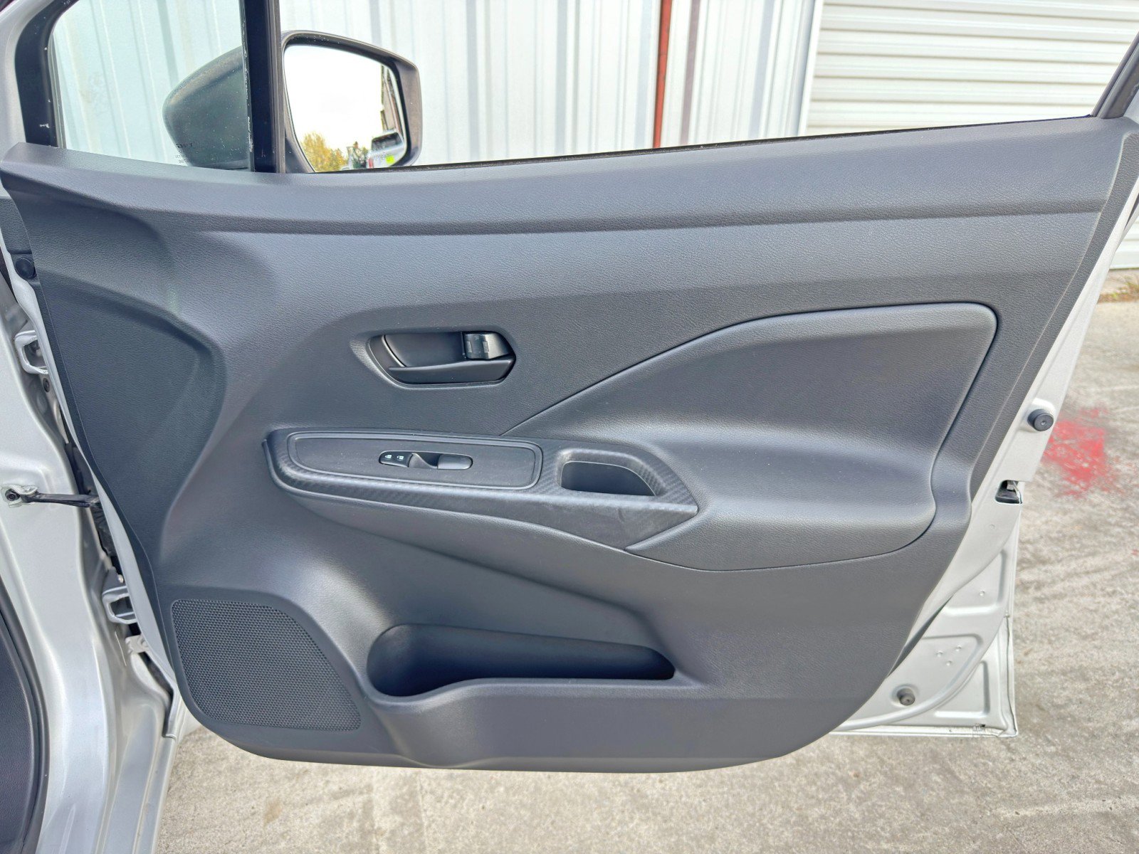 Used 2020 Nissan Versa S image 36