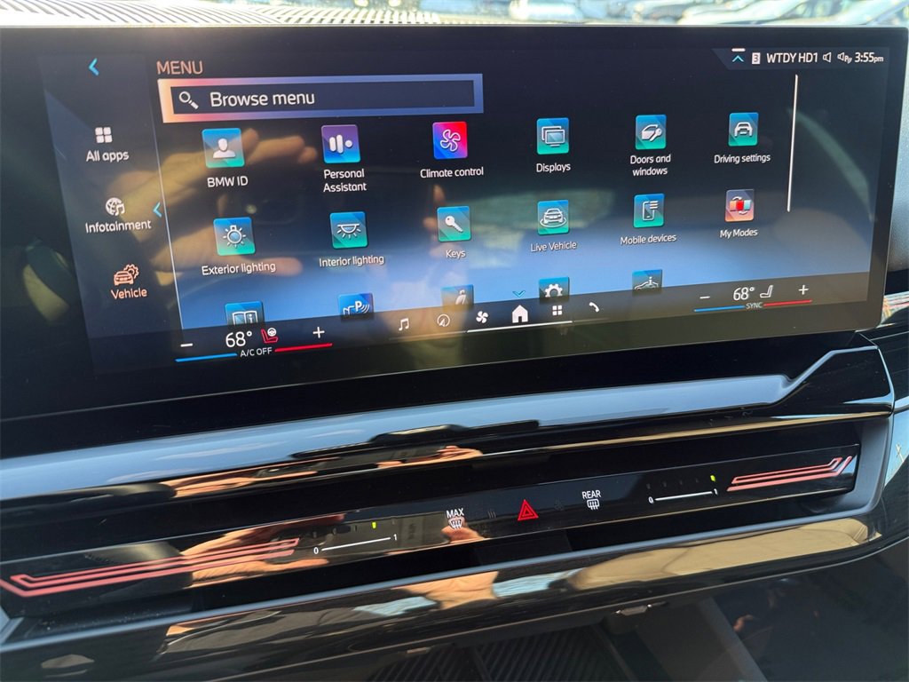 Certified 2026 BMW 530i xDrive w/ Premium Package image 25