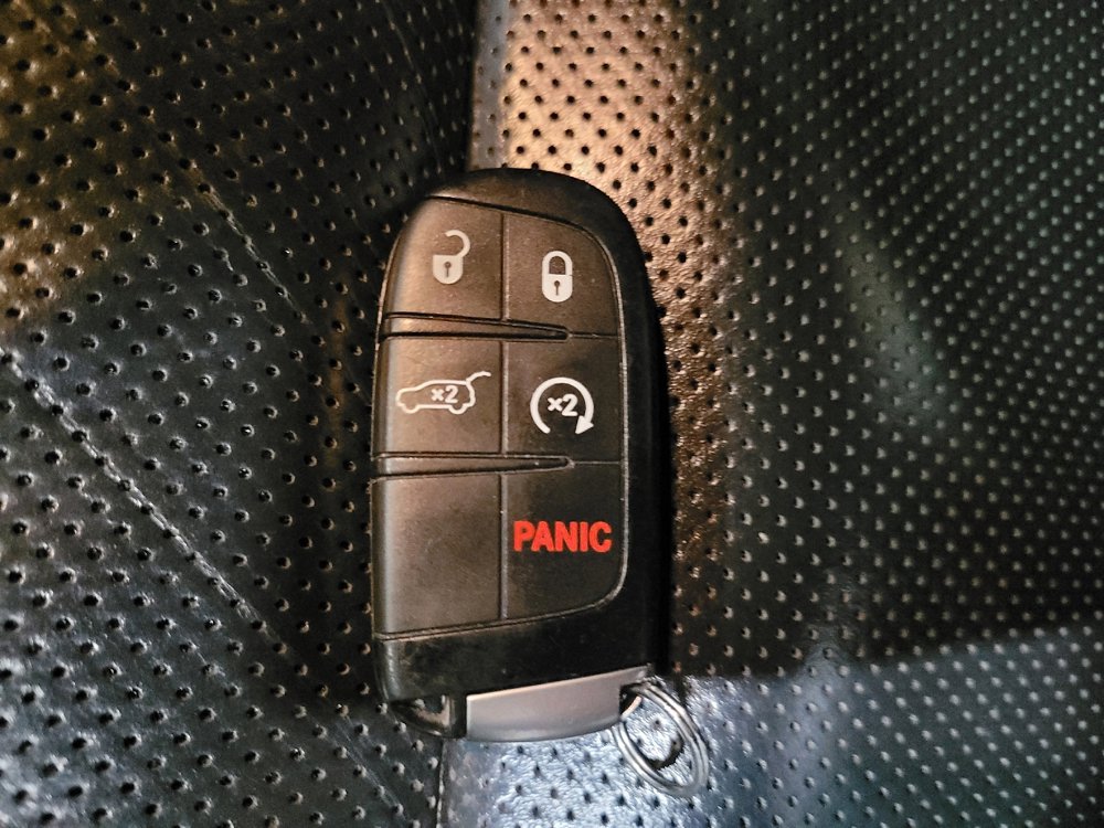 Used 2019 Jeep Grand Cherokee High Altitude image 32