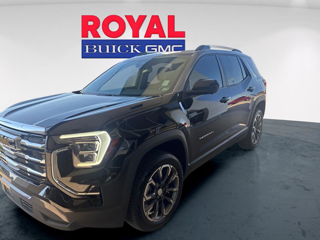 Used 2025 GMC Terrain Elevation w/ Elevation Premium Package