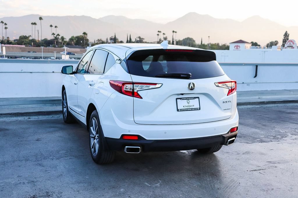 Used 2024 Acura RDX w/ Technology Package AWD/4WD image 7