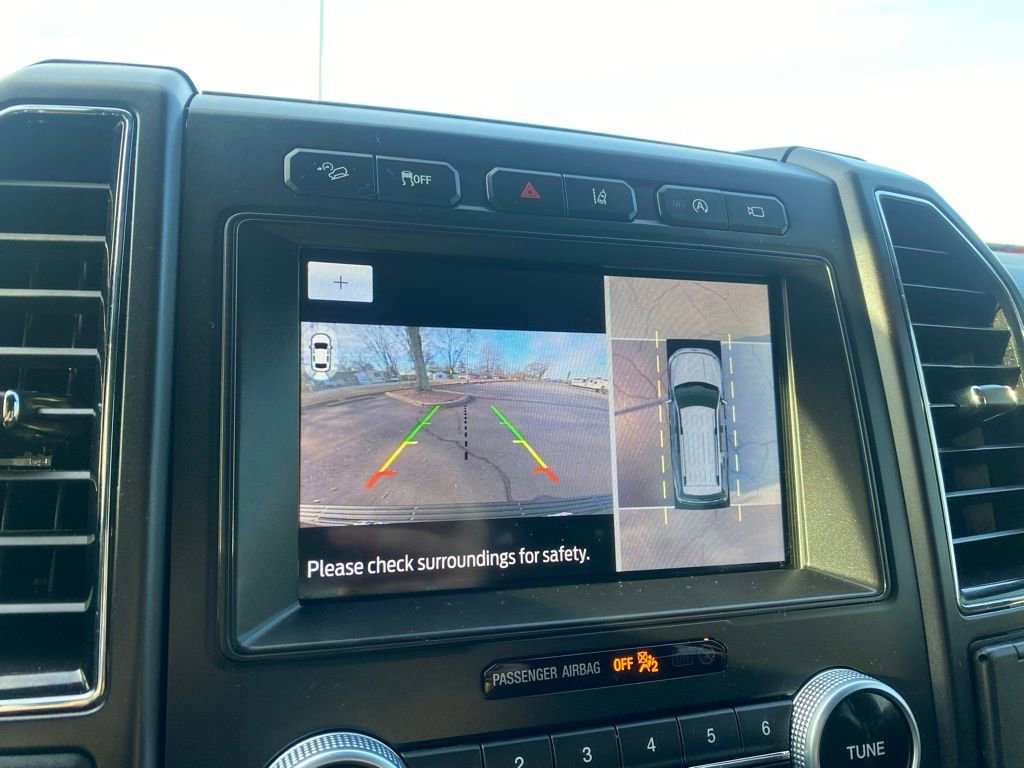 Used 2021 Ford Expedition Limited image 21