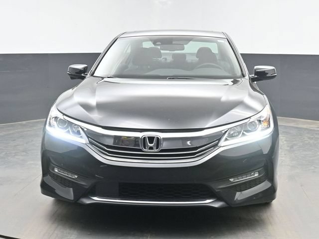 Used 2017 Honda Accord EX-L image 3